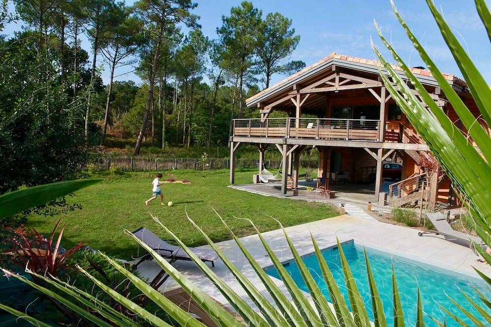 Le Chalet Perché - sous les pins entre lac et océan in Vielle-Saint-Girons, Côte d’Argent