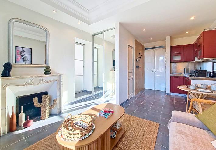 Gîte pour 2 personnes, avec terrasse dans Opera De Nice - 2