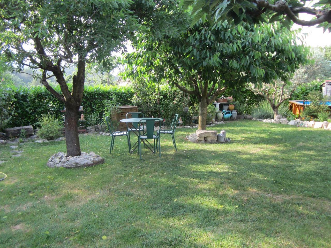 La Belle Brocanteuse - Le Mazet in Le Puy-Sainte-Réparade, Région d'Aix-en-Provence