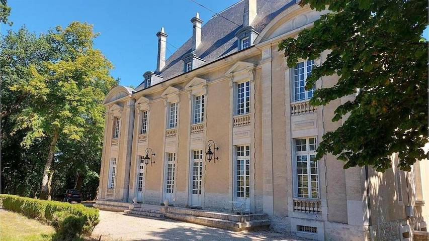 Location de vacances pour 10 personnes, avec jardin ainsi que vue et piscine à Castelnau-Montratier - 2
