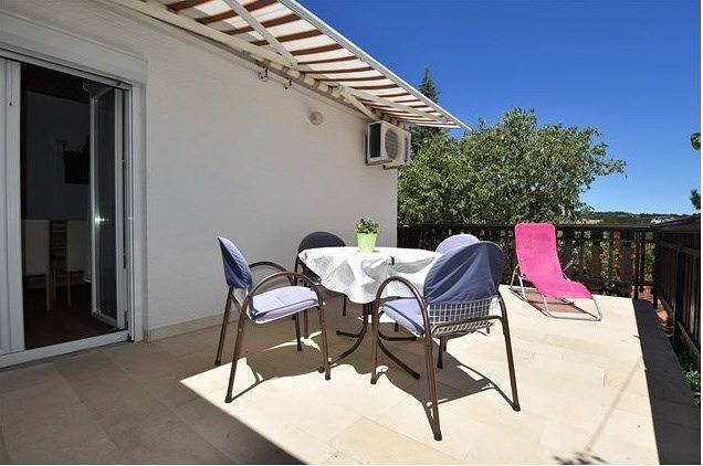 Ganze Wohnung, A1 Ein-Zimmer-Wohnung Carev in Tisno, Murter