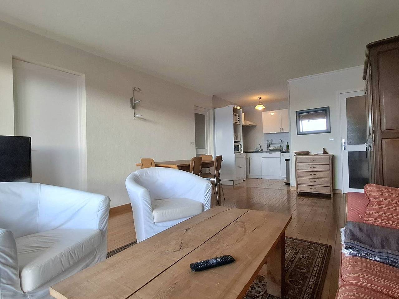 Appartement entier, Appartement T3 spacieux avec terrasse et parking, proche télésiège in Bolquère, Parc naturel régional des Pyrénées catalanes