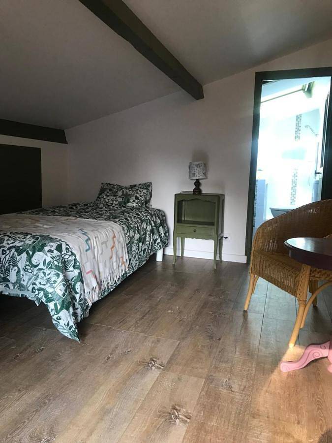 Location de vacances pour 9 personnes, avec vue ainsi que terrasse et jardin à Gaël (Ille-et-Vilaine) - 3