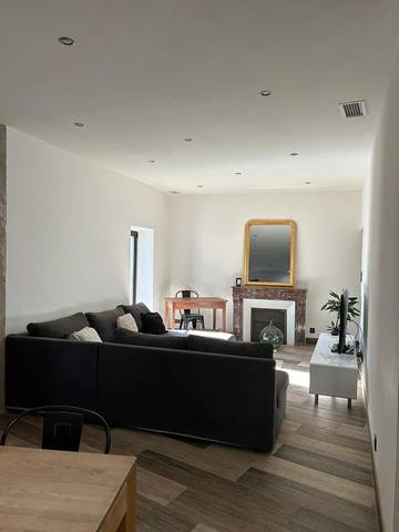 Gîte pour 2 personnes, avec terrasse à Saint-Laurent-des-Arbres