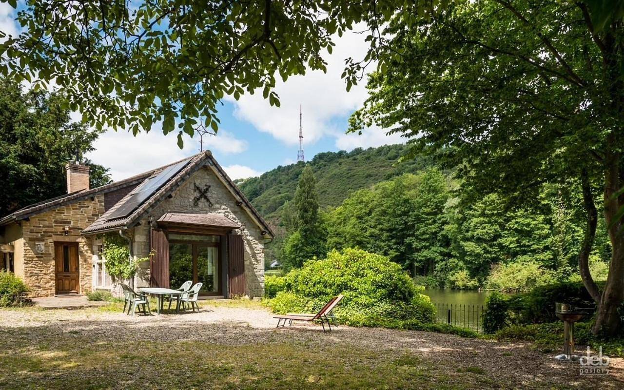 Two-Bedroom House in Godinne, Yvoir