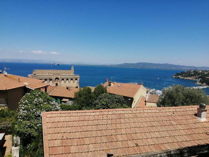 Appartamento per 4 persone, con Terrazza e Panorama a Porto Santo Stefano