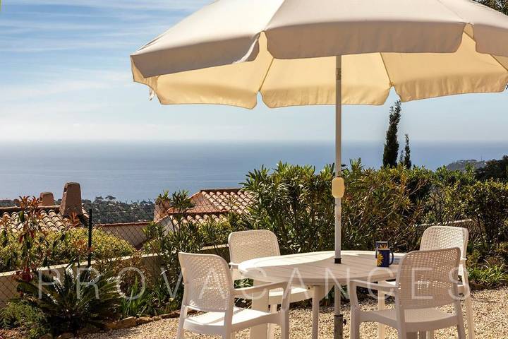 Villa pour 6 personnes, avec piscine et jardin à Cavalaire-sur-Mer - 4