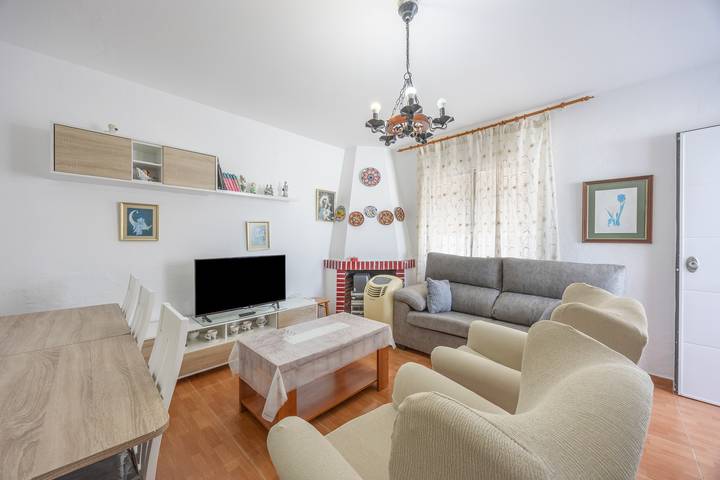 Chalet in Chiclana mit privatem Pool, eigenem Garten und Klimaanlage in Los Gallos-Cerromolino, Chiclana de la Frontera