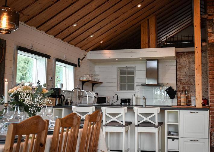 Hostel für 18 Personen, mit Seeblick und Garten sowie Sauna in Flen - 2