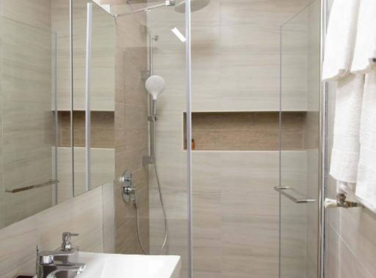 Ginko Rooms - Triple Room With Private Bathroom (A3) in Daruvarske toplice, Bjelovarsko-bilogorska županija