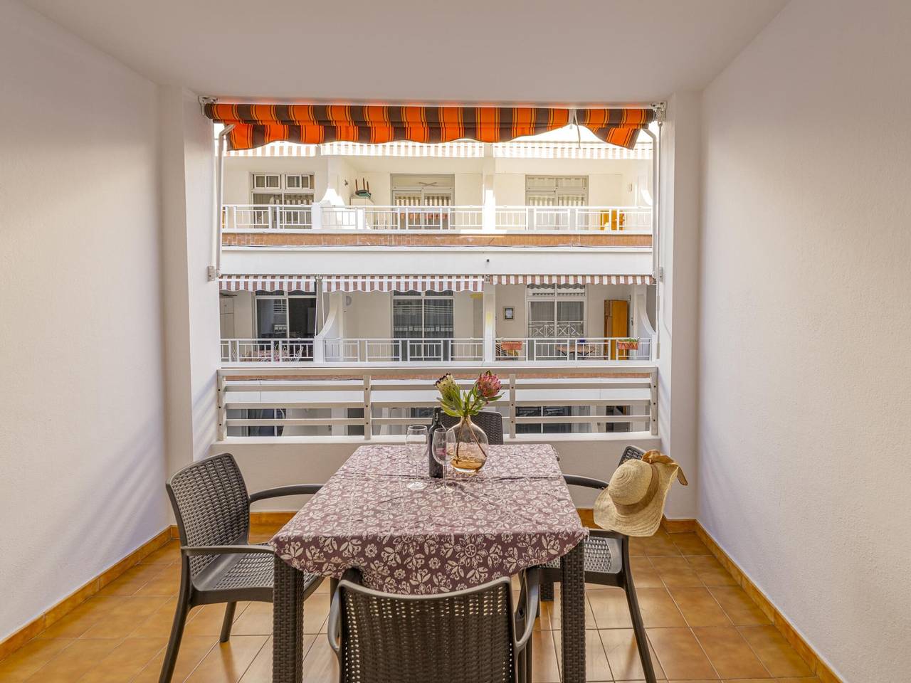 Apartamento entero, Encantador apartamento en Puerto Naos - 4 pers. in Puerto Naos, Los Llanos de Aridane
