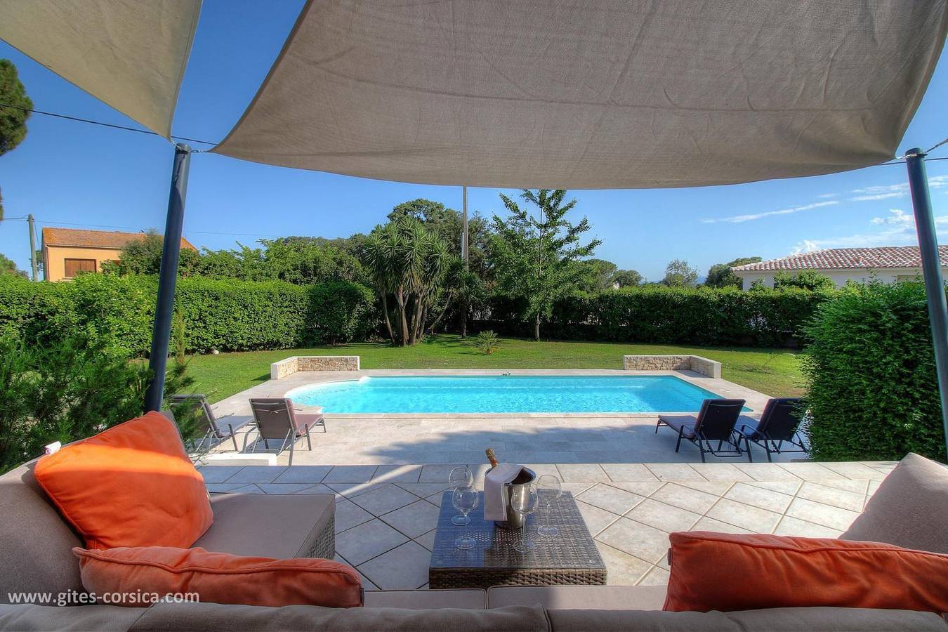 Villa Franceschini 2 in Ghisonaccia, Región de Corte