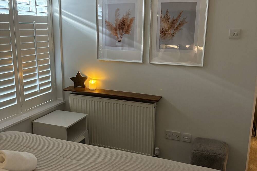 Appartement entier, Appartement-Salle de bain privée-Vue sur Rue-First floor apartment in Stockport, Grand Manchester