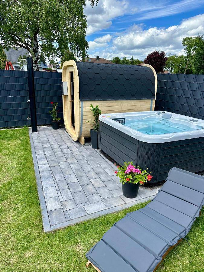 Ferienhaus für 6 Personen, mit Whirlpool und Terrasse sowie Garten und Sauna in Münstermaifeld - 4