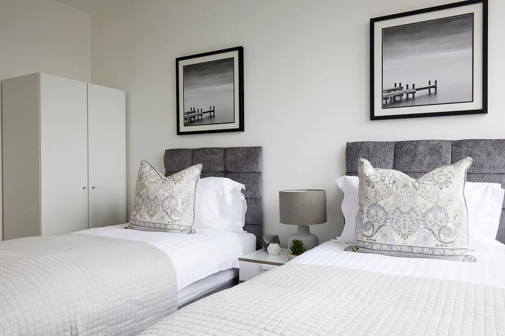 Apartamento entero, ¡Cautivante y moderno, con 2 camas Flat Plus! Estacionamiento gratis in Watford, Hertfordshire
