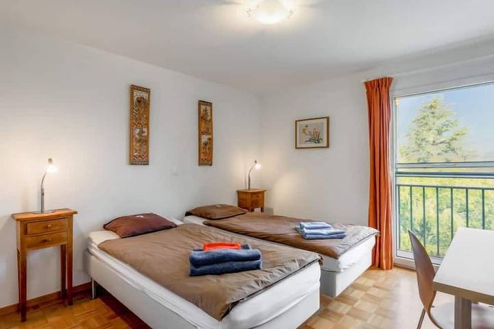 Gîte pour 8 personnes, avec balcon à Port-Valais - 3