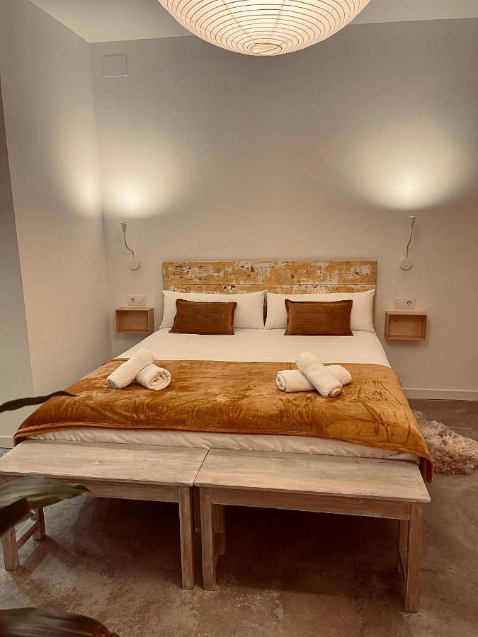 Ganze Wohnung, Le Loft Piscine Spa de Figueres in Figueres, Oberampurien