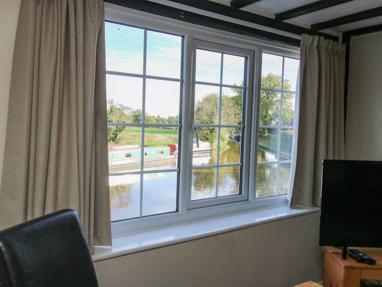 Entire apartment, Mill End in Wrenbury cum Frith, Cheshire East