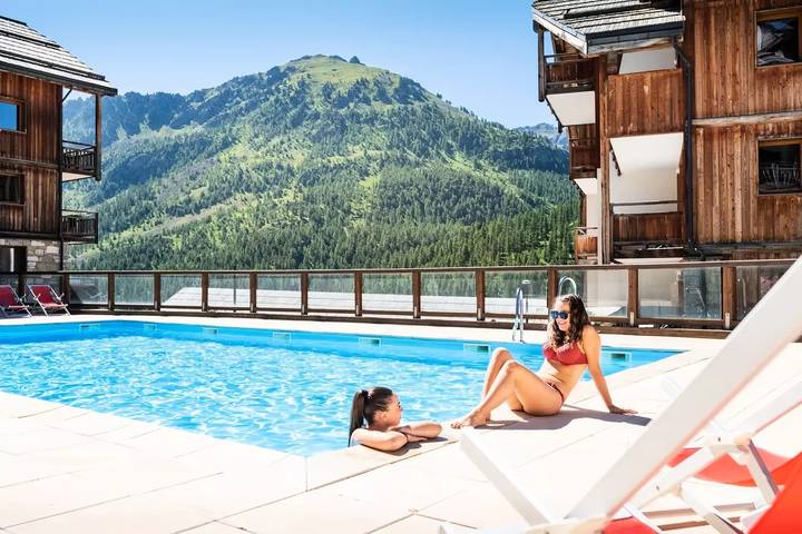 Gîte pour 6 personnes, avec piscine à Montgenèvre - 2