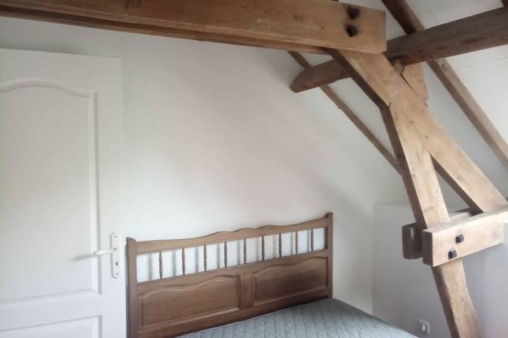Gîte pour 11 personnes, avec jacuzzi et sauna ainsi que terrasse et piscine à Rety - 2