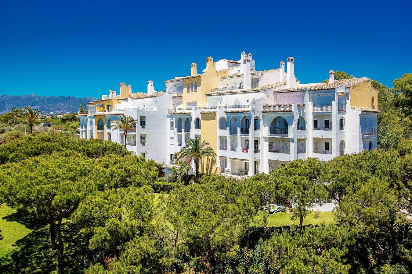 Geheel appartement, N07 Cabopino in Playa Cabopino, Marbella