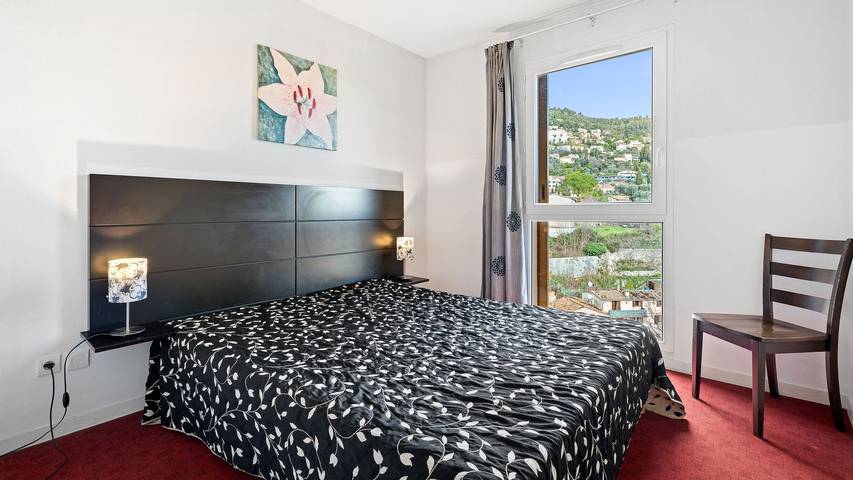Gîte pour 4 personnes, avec balcon et piscine à Grasse - 2