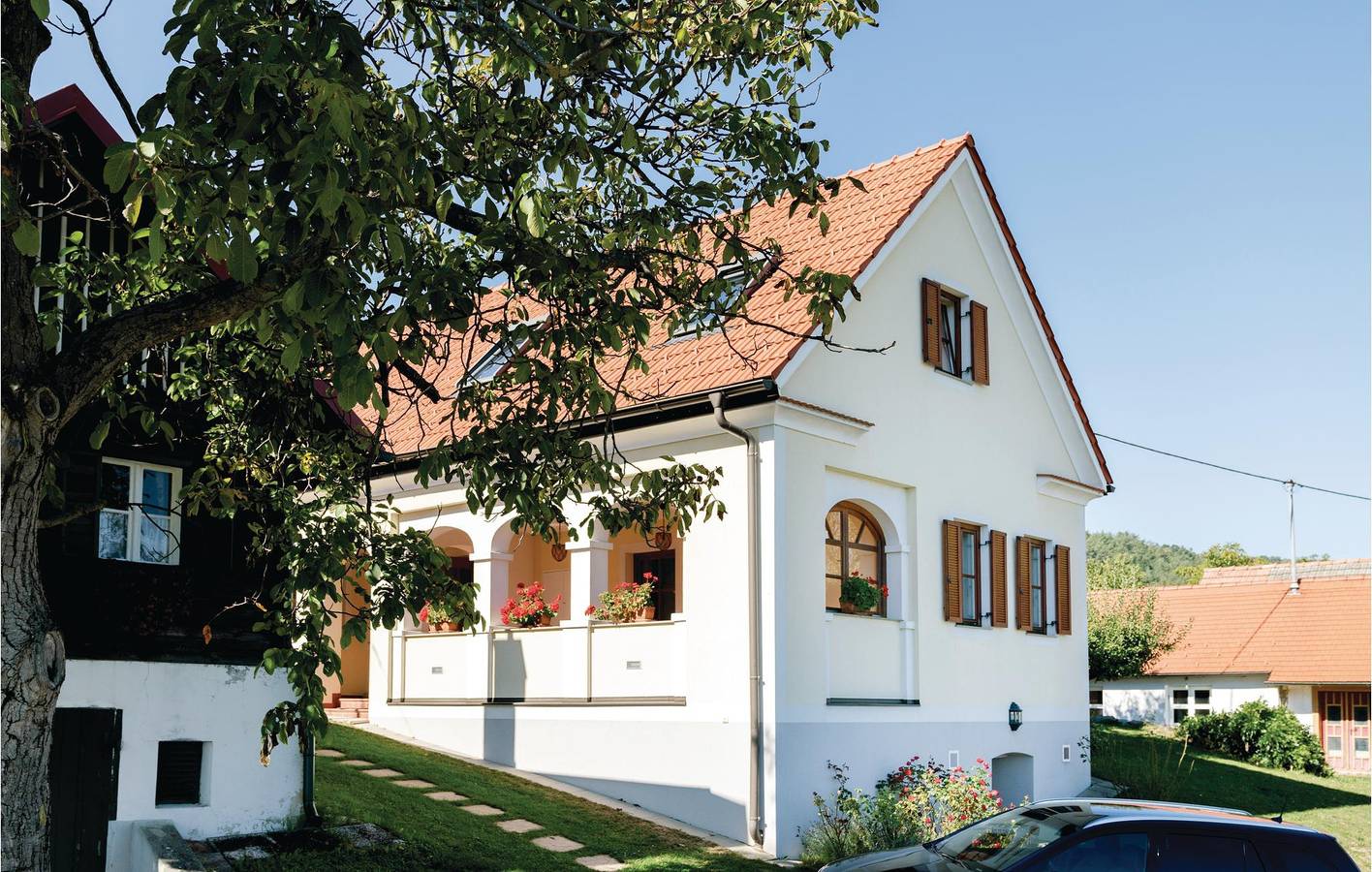 Ganze Ferienwohnung, Ferienwohnung für 5 Personen mit Terrasse in Eisenberg an der Pinka, Südburgenland