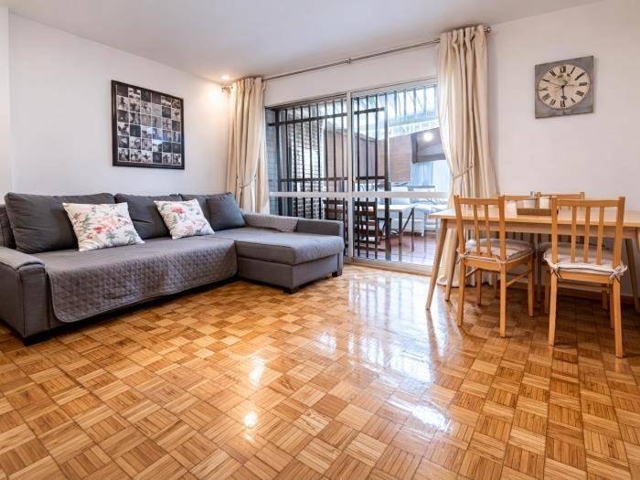 Apartamento de vacaciones para 8 personas, con terraza, Se admiten mascotas - 1