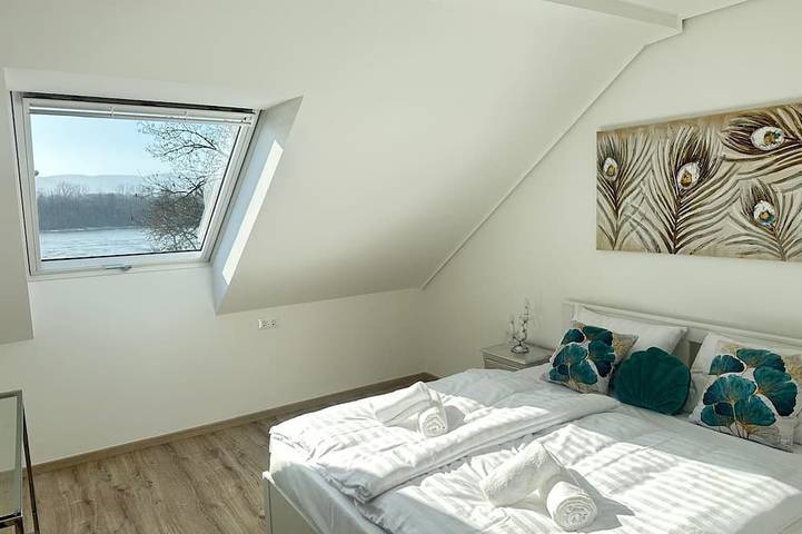 Ganze Wohnung, Exclusive 1 bedroom suite at Vác Danube Bend in Waitzen, Duna Ipoly Nationalpark