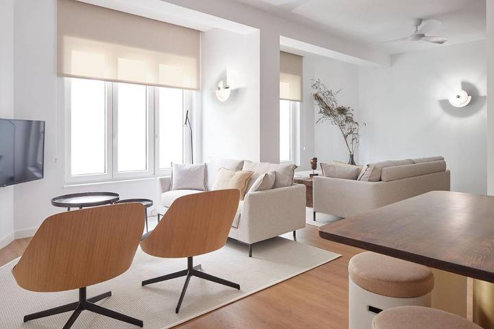 Appartement de vacances pour 8 personnes, avec balcon