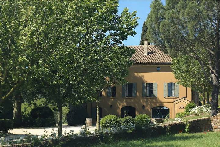 Apartamento para 16 personas, con balcón en Bormes-les-Mimosas