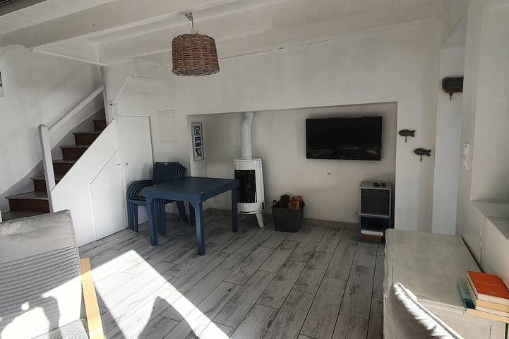 Location de vacances pour 3 personnes, avec terrasse et jacuzzi à Treffiagat - 3