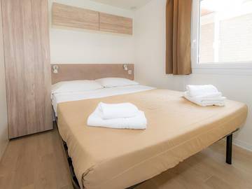 Caravan for 6 People in Sirmione, Garda Mountains, Photo 4