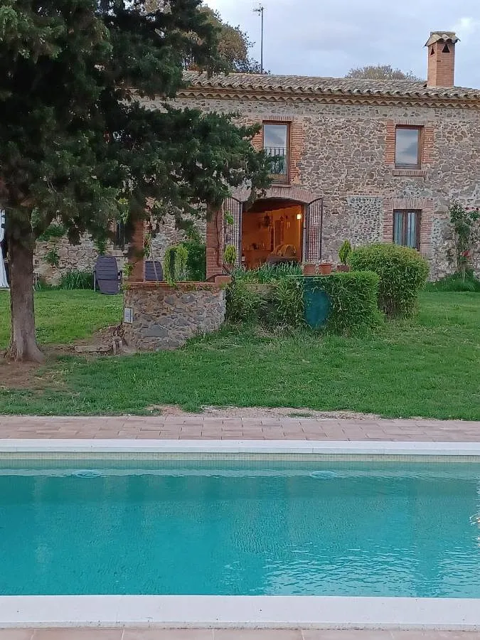 Casa de vacaciones para 6 personas, con jardín además de terraza y piscina, Se admiten mascotas - 1