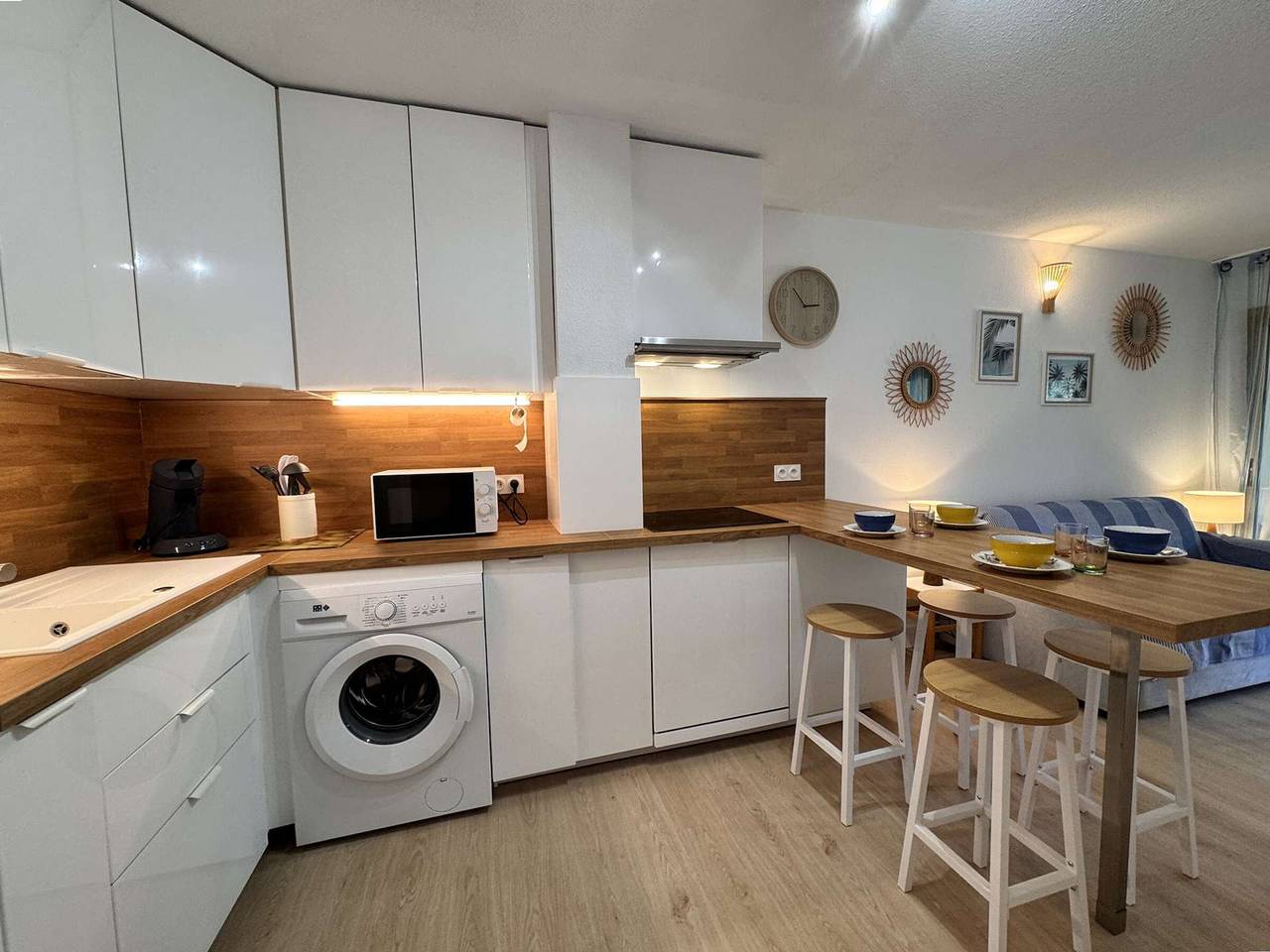 Appartement entier, Appartement rénové calme avec accès plage à pied - 6 pers. in Sanary-sur-Mer, Région de Toulon
