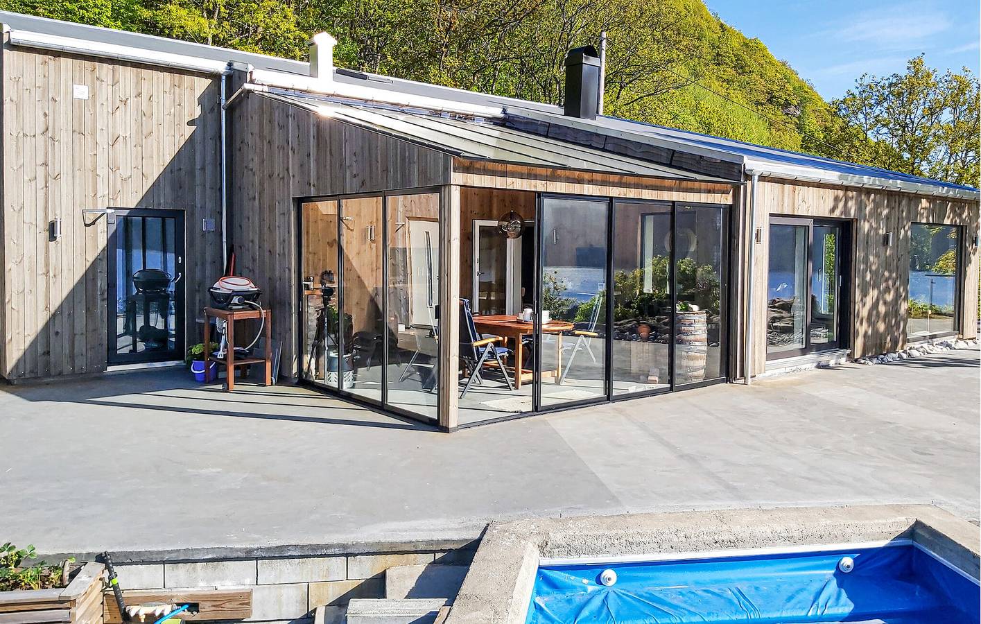 Ferienhaus für 12 Personen mit Terrasse in Farsund
