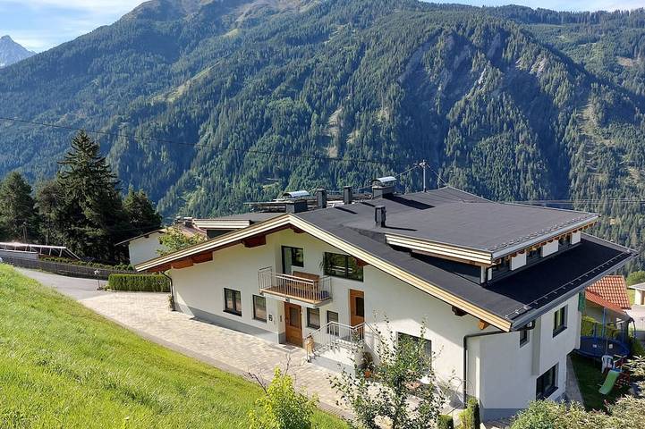 Ferienwohnung für 5 Personen, mit Balkon und Garten in Kaunerberg - 4