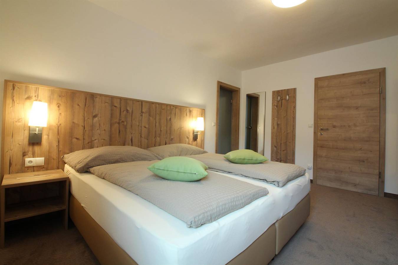 Doppelzimmer mit Dusche, Wc in Puch bei Hallein, Tennengau