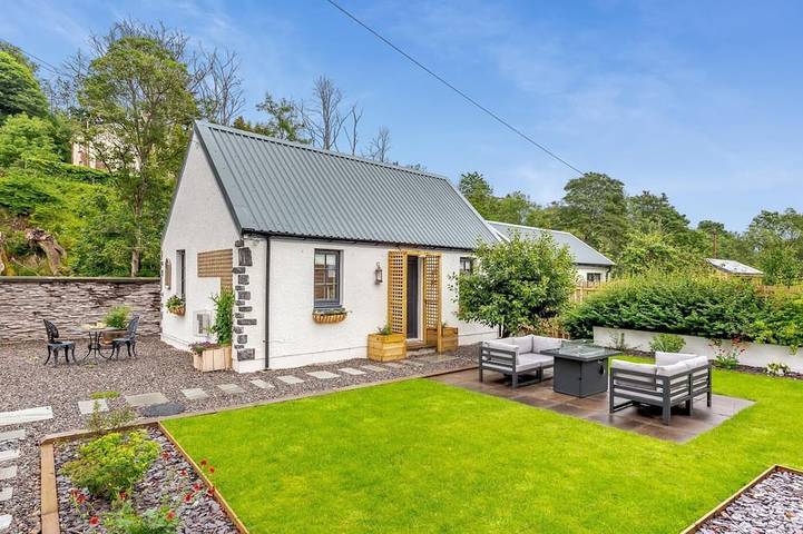 Gîte pour 2 personnes, avec jacuzzi et jardin, animaux acceptés
