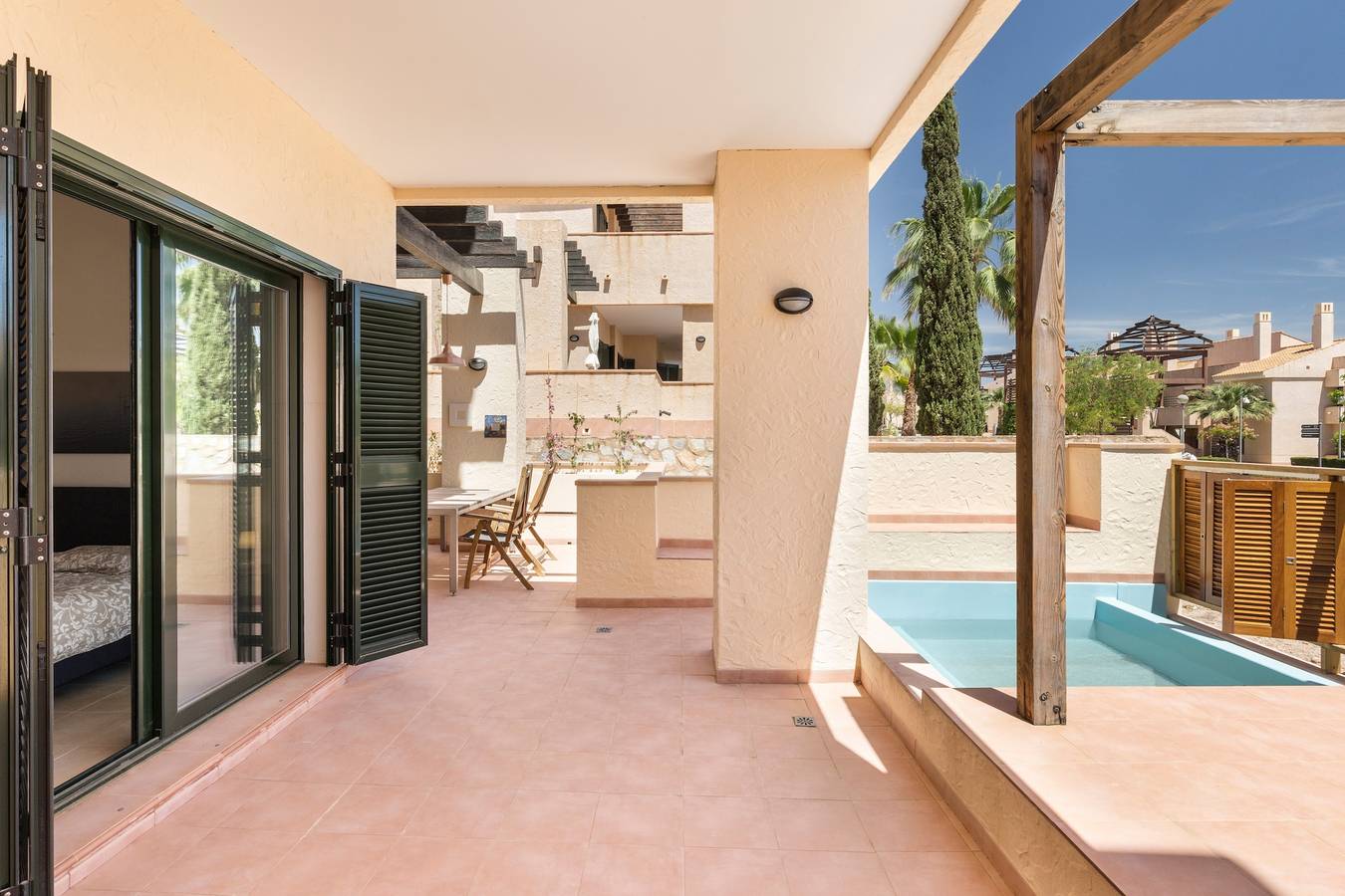 Entire apartment, Apartment 'El Oasis Martinica 8 Bajo A' with Shared Pool, Wi-Fi and Air Conditioning in Hacienda del alamo, Fuente Alamo de Murcia