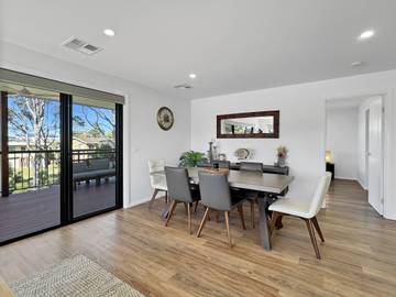 Holiday Rental for 8 People in Malua Bay, New South Wales, Photo 1