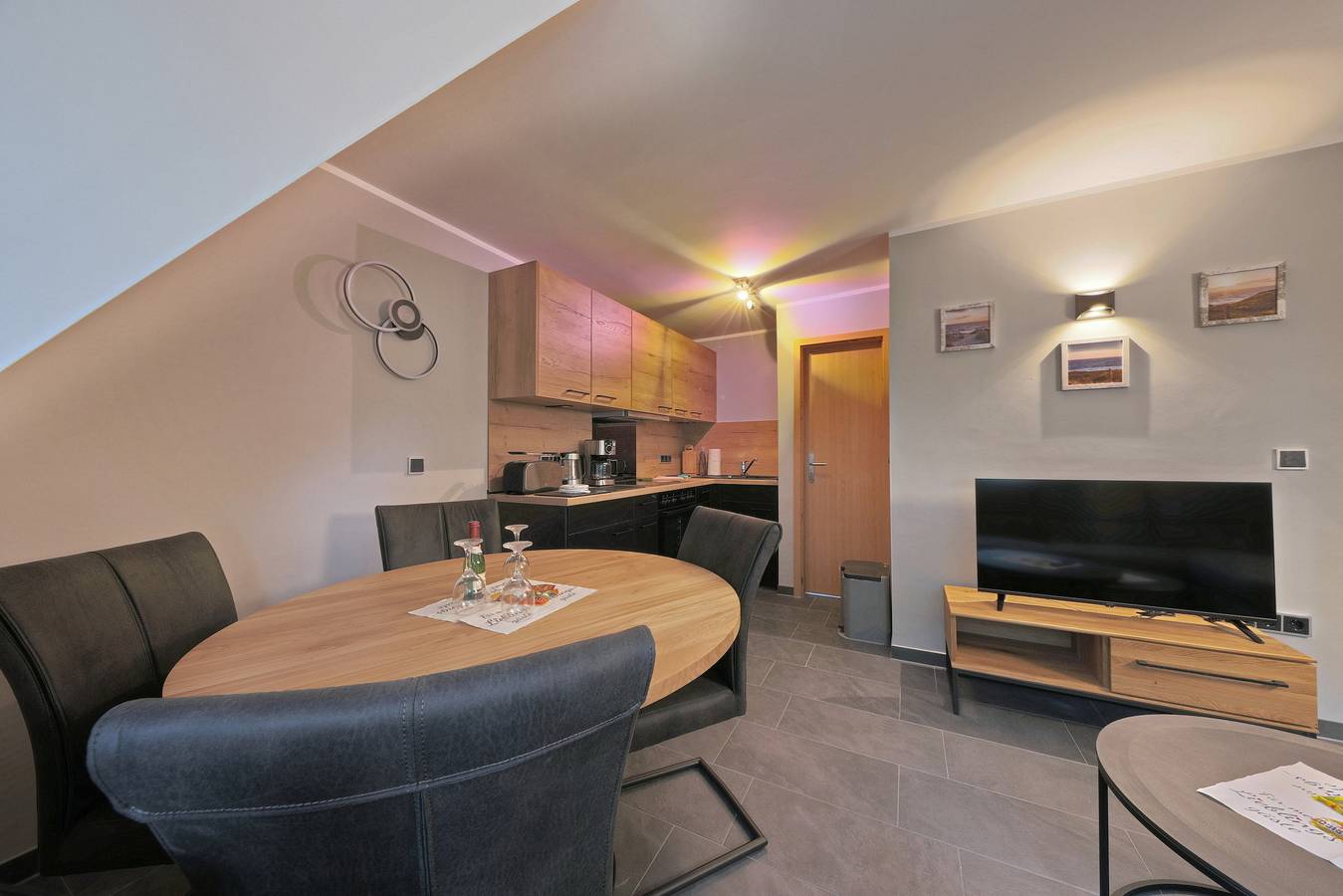 Ganze Ferienwohnung, Ferienhof Bruns - Deich 2 in Butjadingen, Nordseeküste