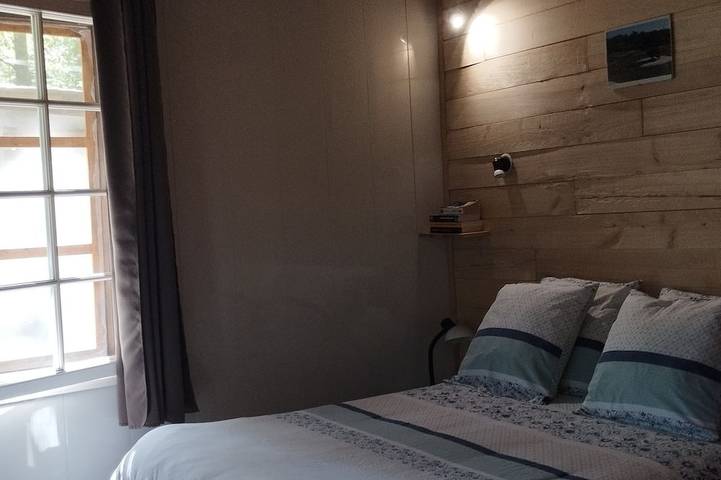 Gîte pour 2 personnes, avec jardin et terrasse, animaux acceptés à Cubjac - 4