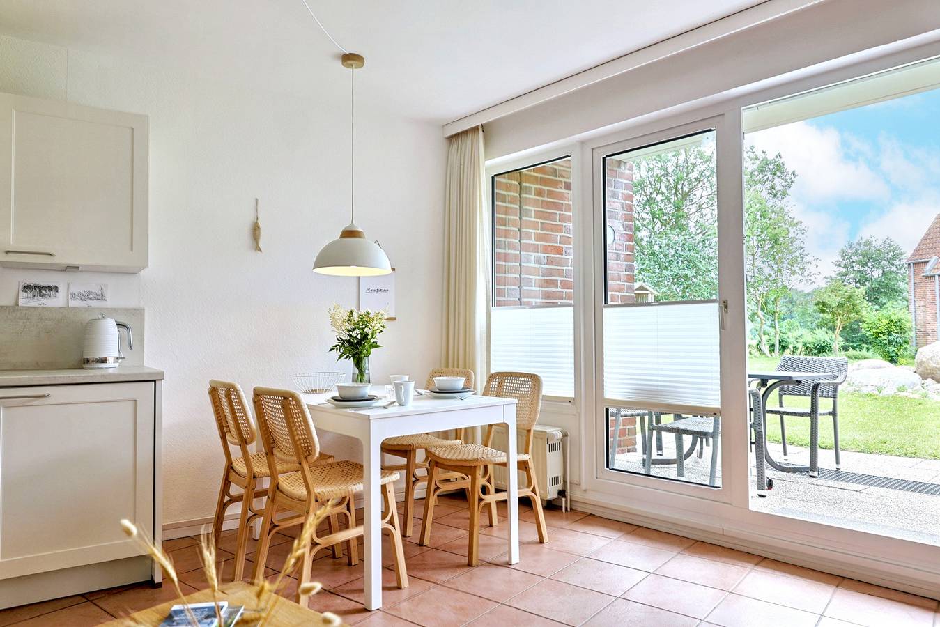 Ganze Ferienwohnung, Terrassen-Fewo Seaside am Ostseestrand inkl. Schwimmbad und Strandkorb in Kronsgaard, Schleswig-Flensburg