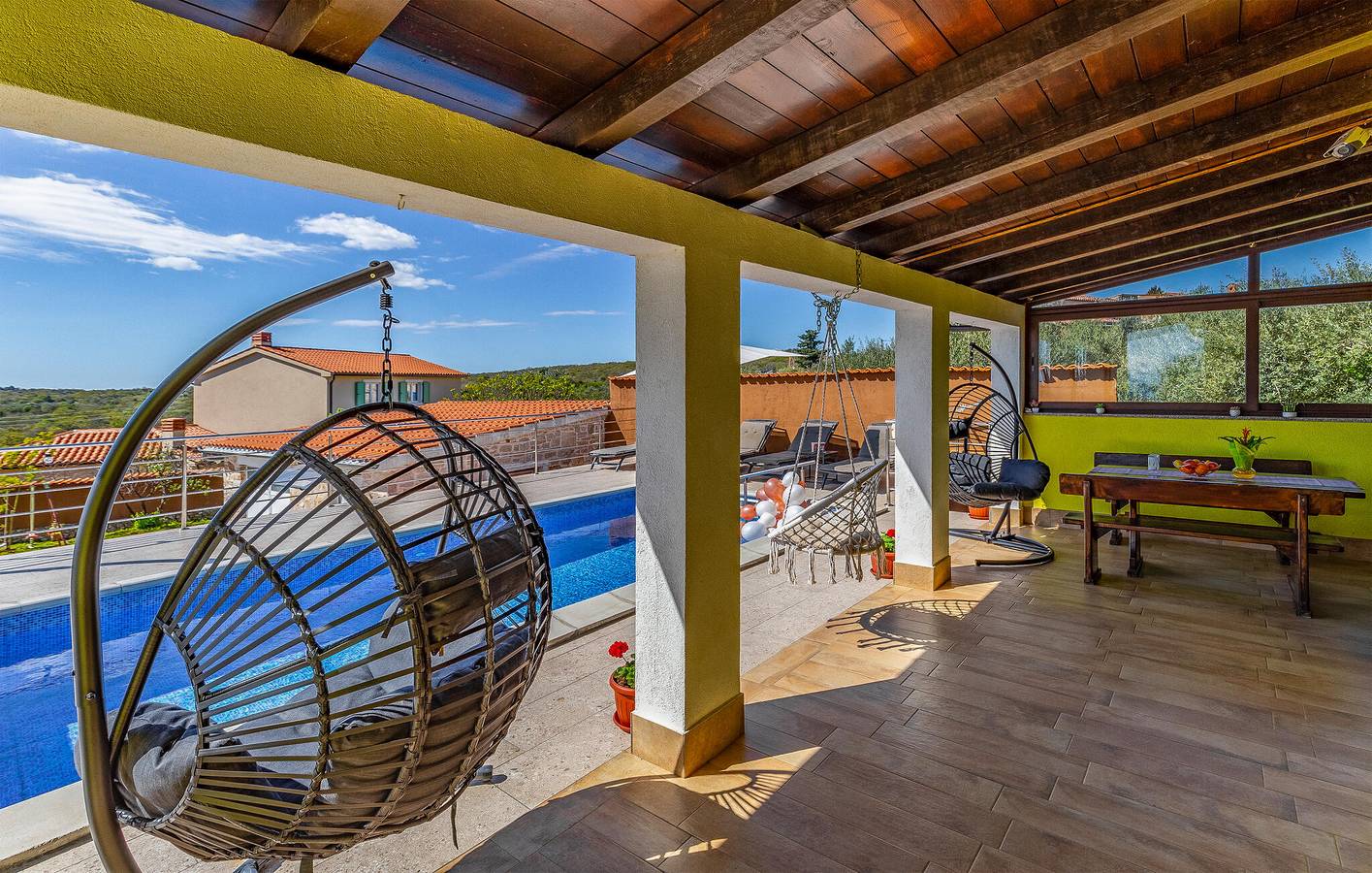 Ferienhaus für 6 Personen mit Terrasse in Peruski, Südküste Istrien
