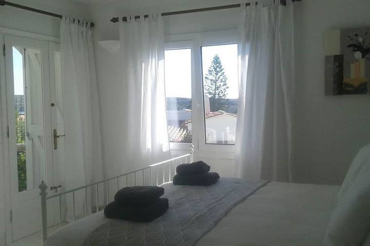 Finca für 7 Personen, mit Garten und Balkon in Es Castell - 2