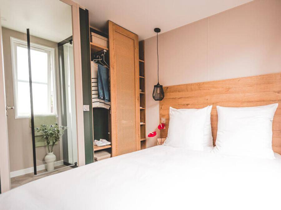 Camping Les Cigales -  Ciela Village - Mobilheim 6 personen - New - Mobilheim Ciela Prestige - 3 Schlafzimmer, davon 1 Elternsuite - Bettwäsche, Handtücher und Barb... in Rocamadour, Quercy