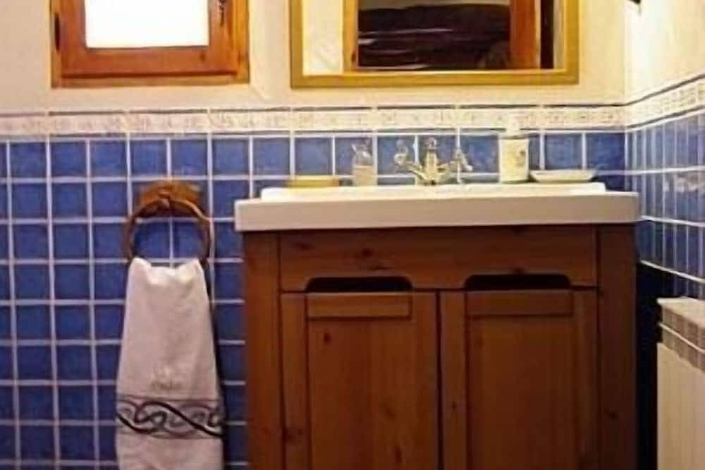 Self catering Mas de l'Acordió for 4 people in Valderrobres, Teruel Region