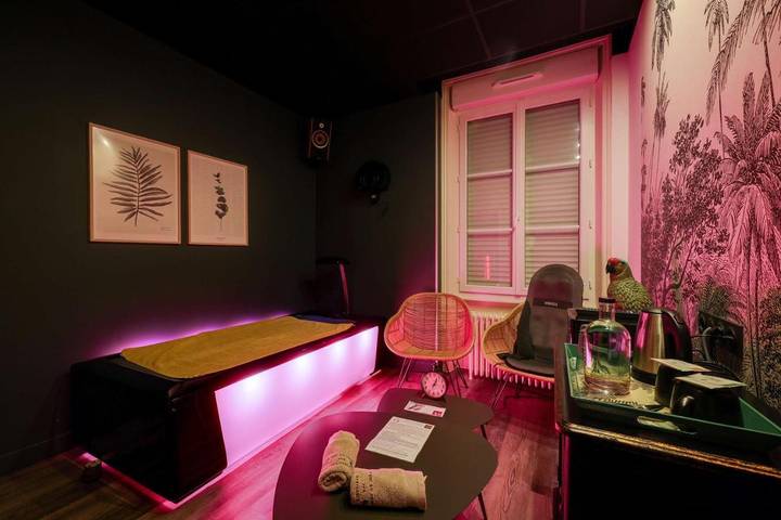 Hôtel pour 2 personnes, avec sauna et vue ainsi que piscine et jardin, animaux acceptés