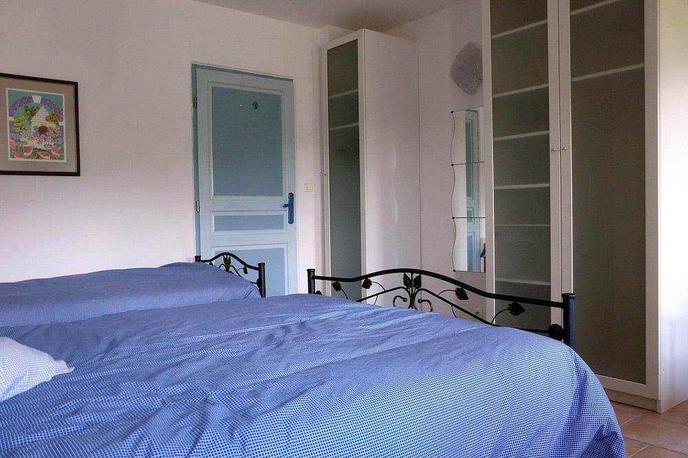 Gîte 3*** très bien équipé à Cantobre avec une vue inoubliable sur la vallée in Nant, Parc naturel régional des Grands Causses